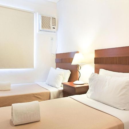 Townhouse Oak Avitel Hotel Near Osmena Highway, Pnr Pasay Station, Metro Manila Makati City Exterior photo